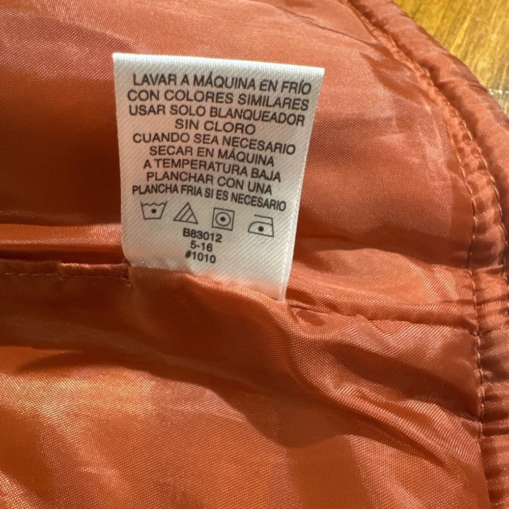 Est. 1987 Boys Rock Classic Style & Quality Boys Size 24 Mo. Orange Puffer Vest